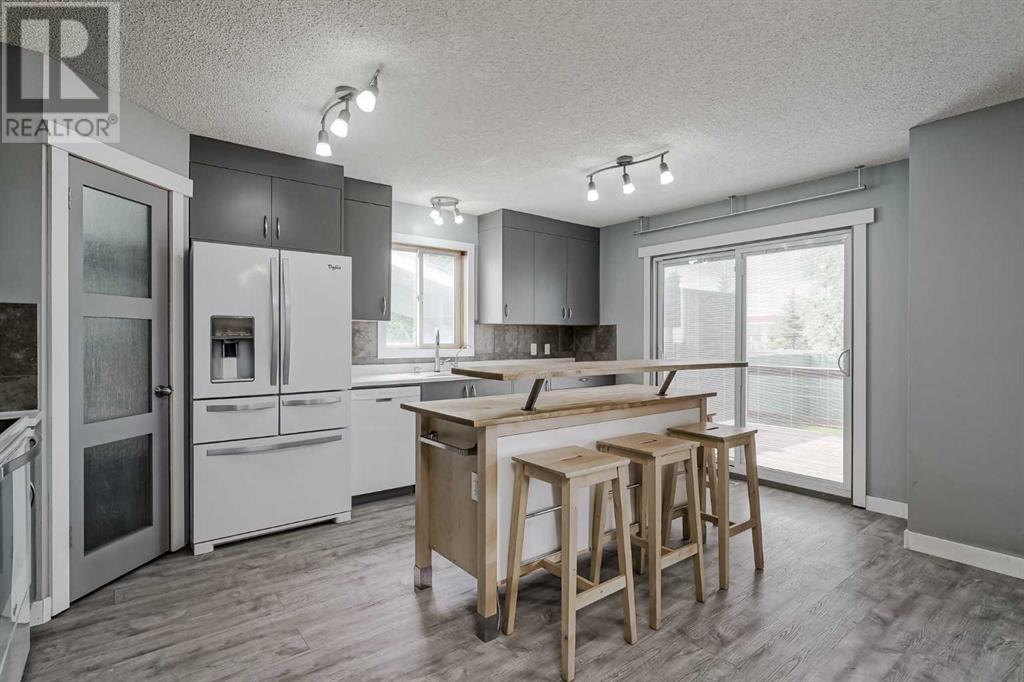 Single Family House for Sale in  Mt Cornwall Circle SE McKenzie Lake Calgary 