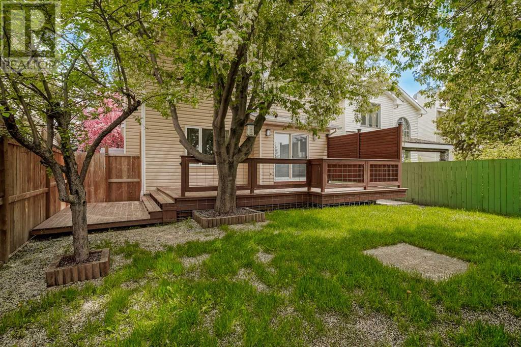 Single Family House for Sale in  Mt Cornwall Circle SE McKenzie Lake Calgary 
