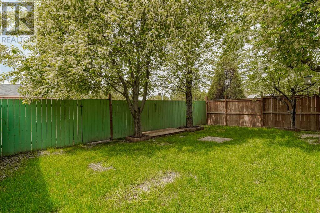 Single Family House for Sale in  Mt Cornwall Circle SE McKenzie Lake Calgary 