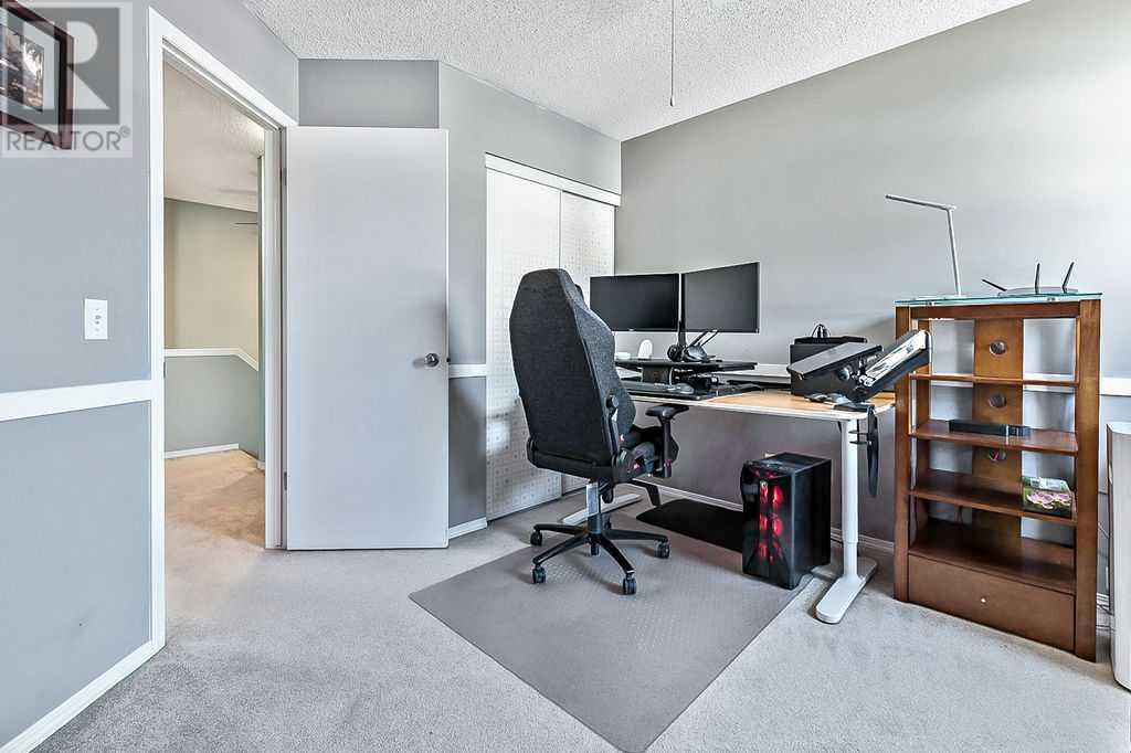 Single Family House for Sale in  Prestwick Acres Lane SE McKenzie Towne Calgary 