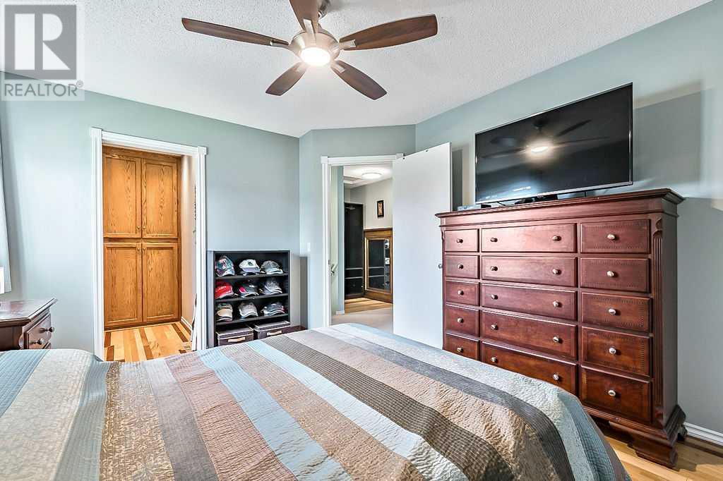 Single Family House for Sale in  Prestwick Acres Lane SE McKenzie Towne Calgary 