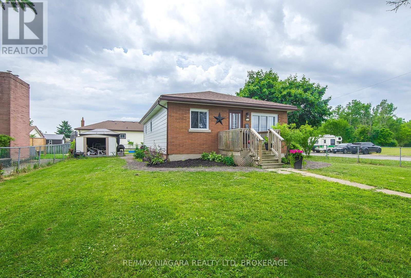 Photo 20 of 574 Broadway Street, Welland ON