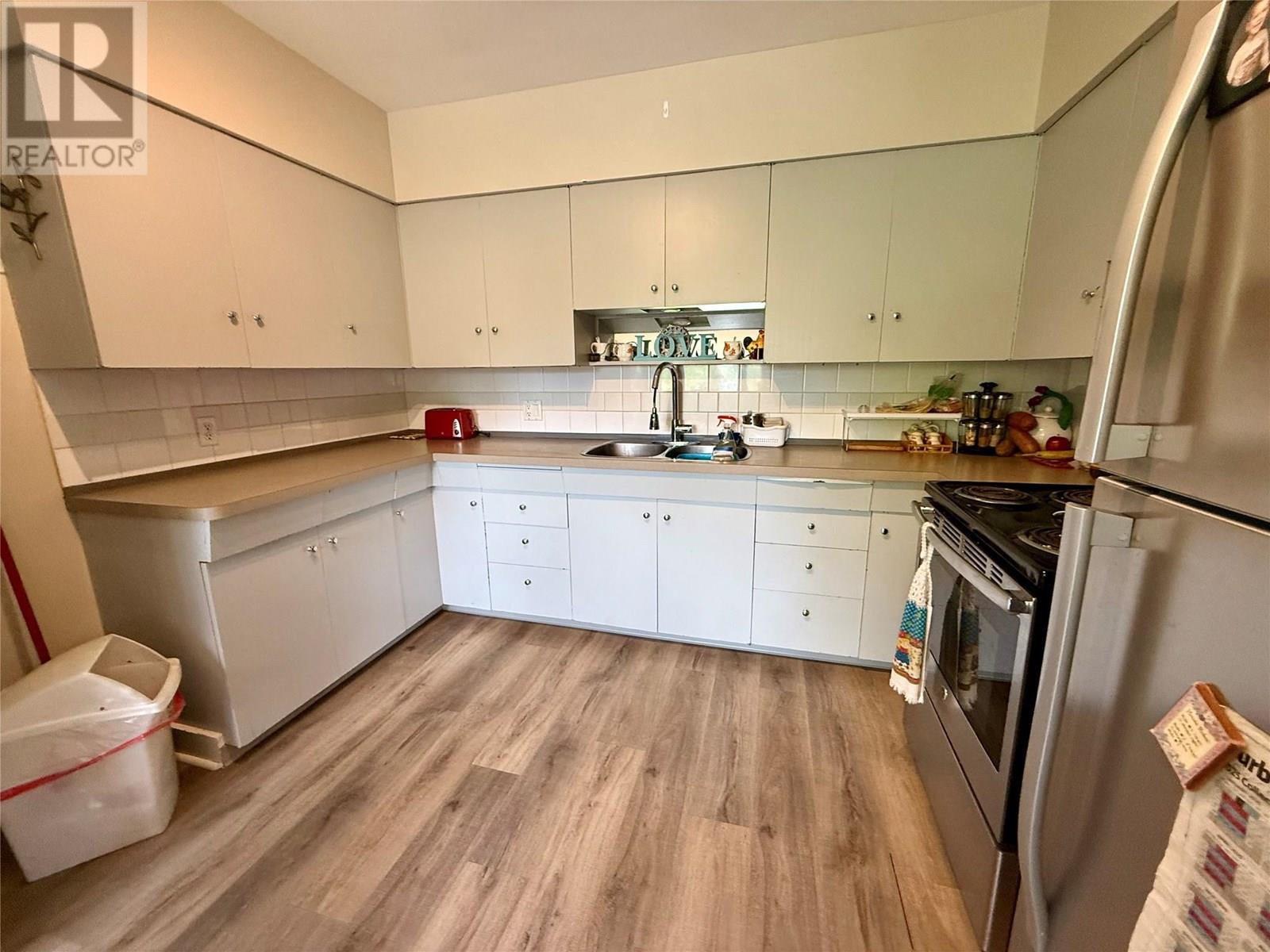 714 12TH Street, Castlegar