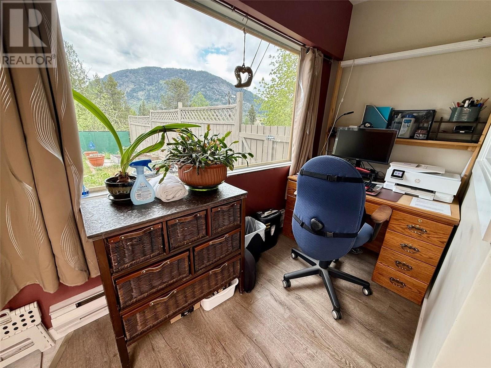 714 12TH Street, Castlegar