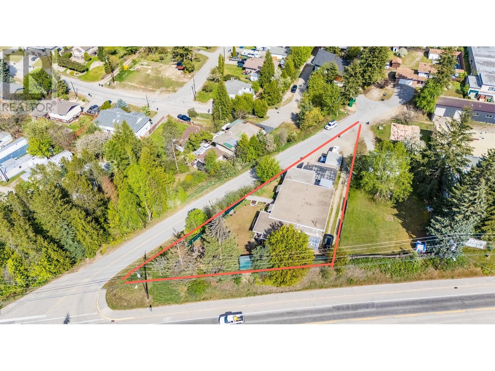 714 12TH Street, Castlegar