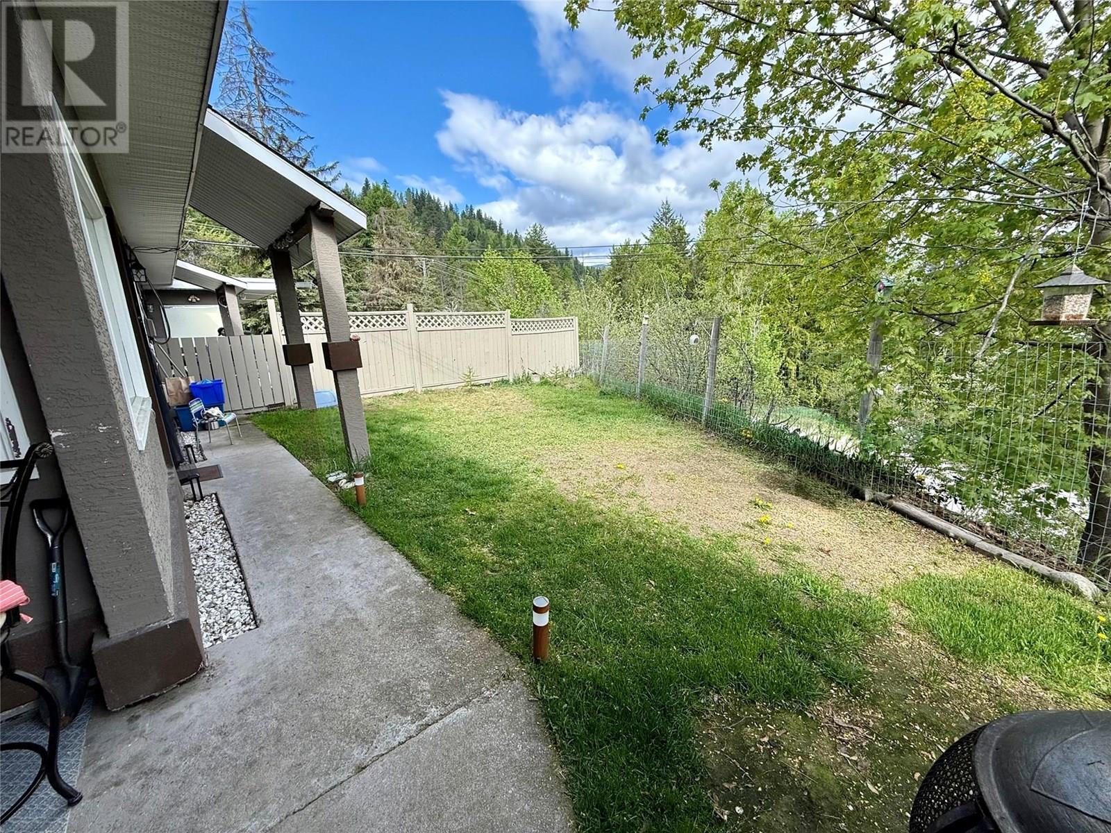 714 12TH Street, Castlegar