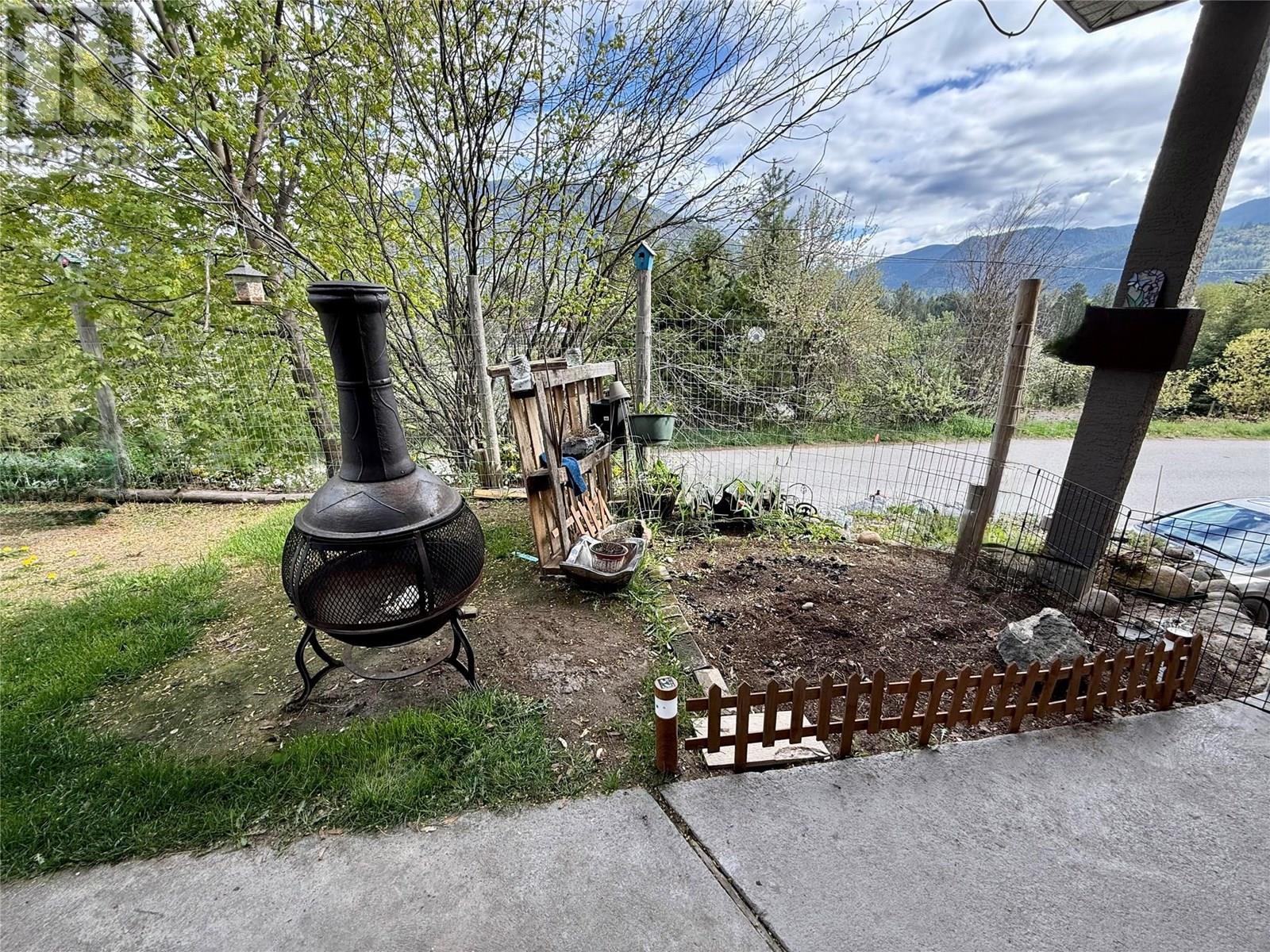 714 12TH Street, Castlegar