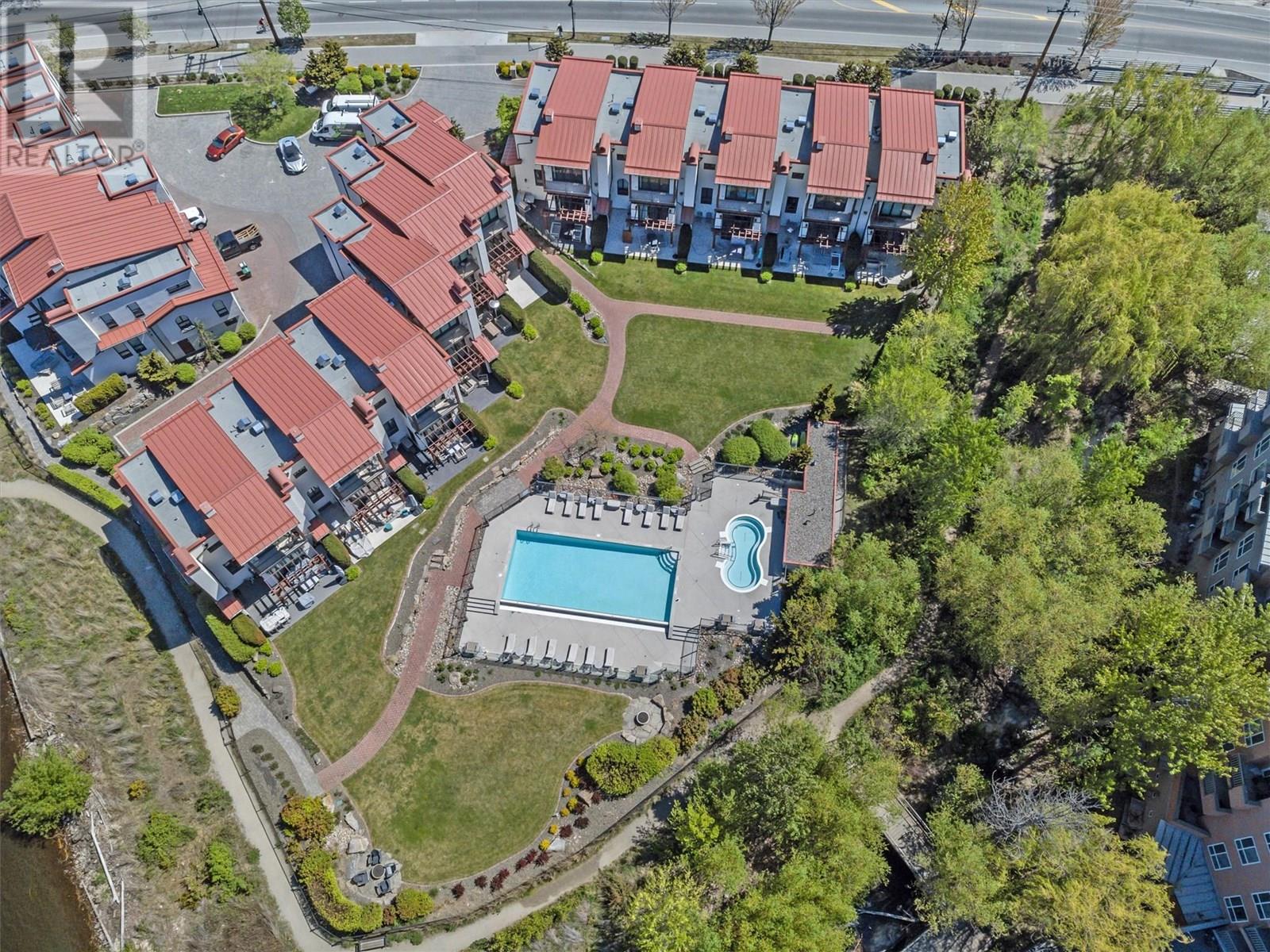 18 3756 Lakeshore Road, Kelowna