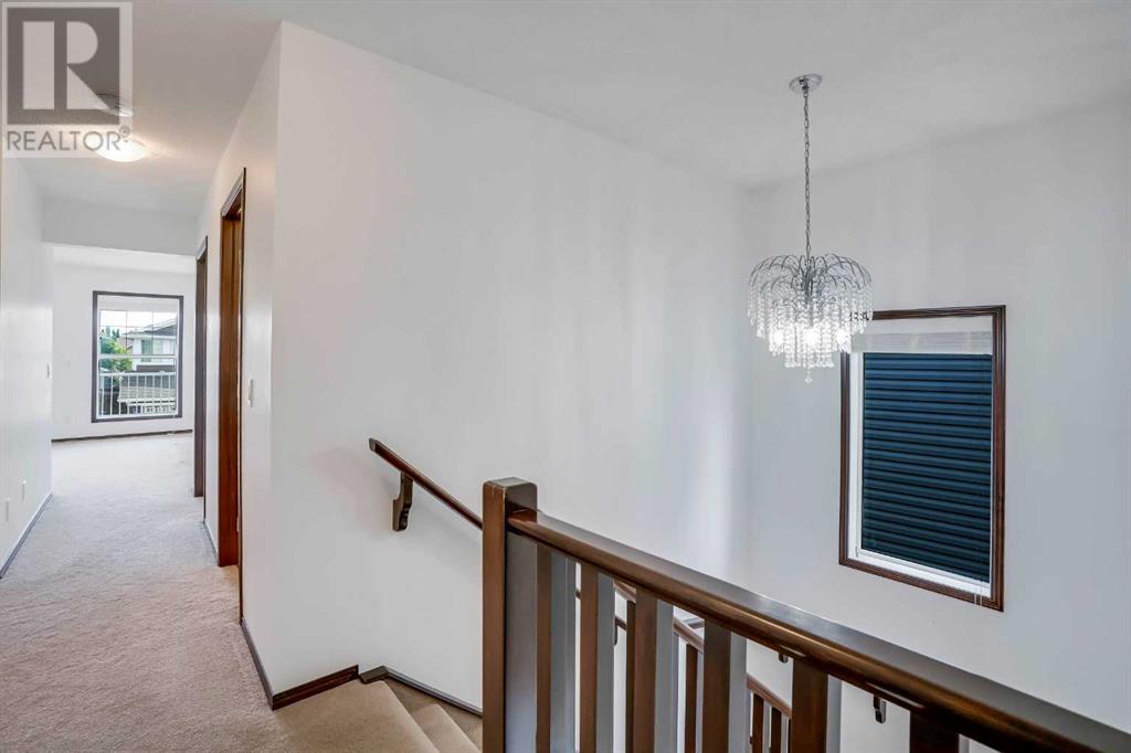 Single Family House for Sale in  Auburn Glen Drive SE Auburn Bay Calgary 