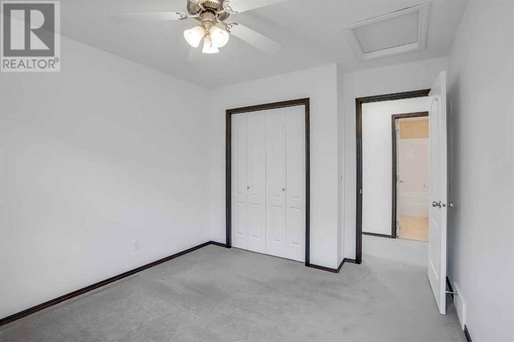 Single Family House for Sale in  Auburn Glen Drive SE Auburn Bay Calgary 