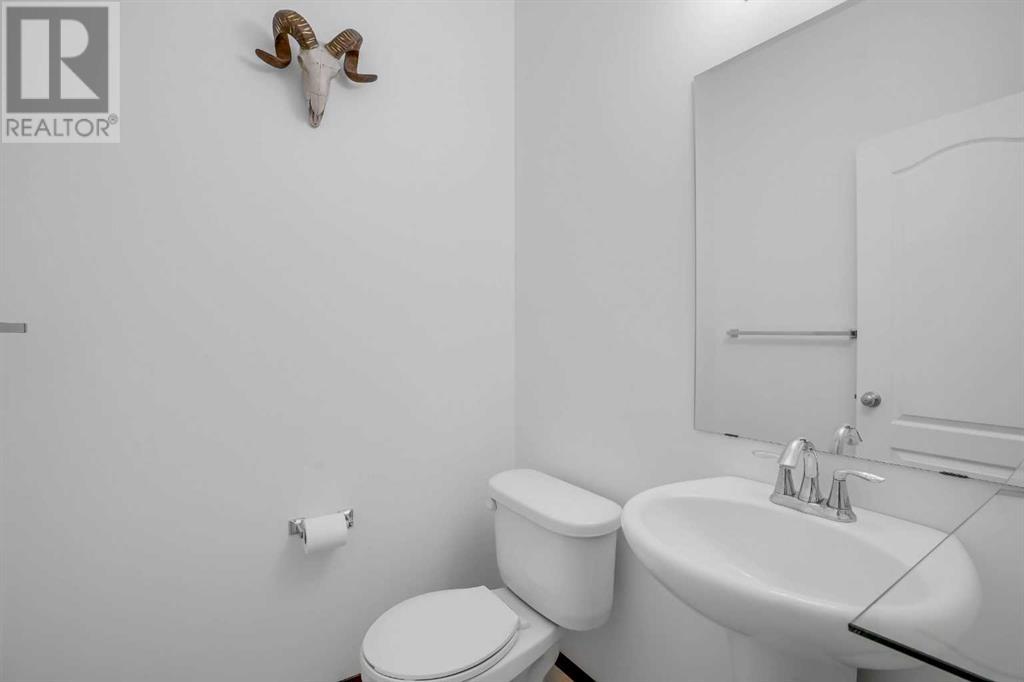 Single Family House for Sale in  Auburn Glen Drive SE Auburn Bay Calgary 