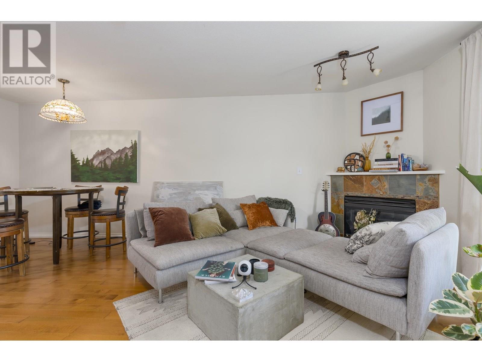 10 19252 119TH AVENUE, Pitt Meadows real estate listing R3019931