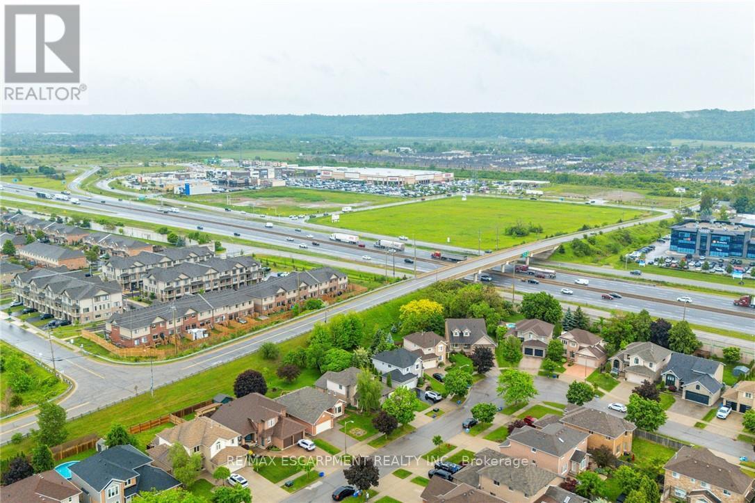 Photo 44 of 21 Riviera Ridge, Hamilton ON