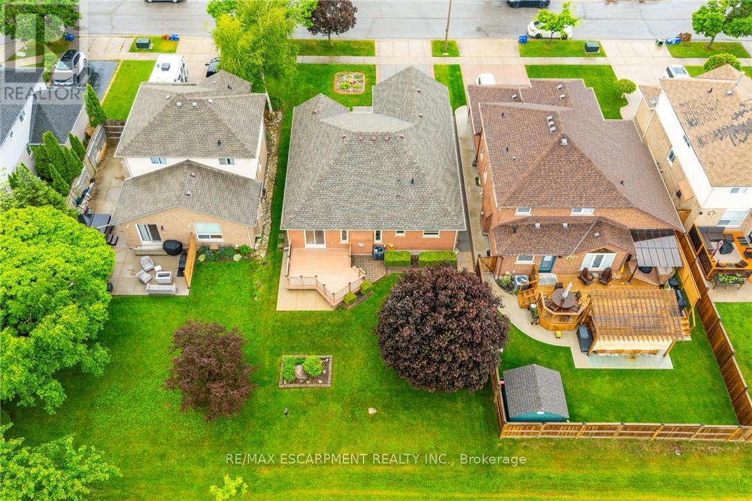 Photo 43 of 21 Riviera Ridge, Hamilton ON
