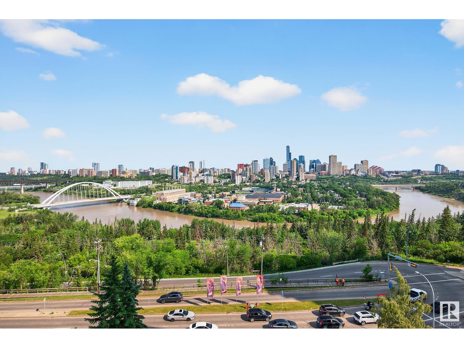 Photo 2 of 903 10149 Saskatchewan Dr Nw, Edmonton AB