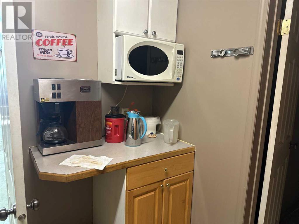 Photo 8 of 9519 115 Street, Grande Prairie AB