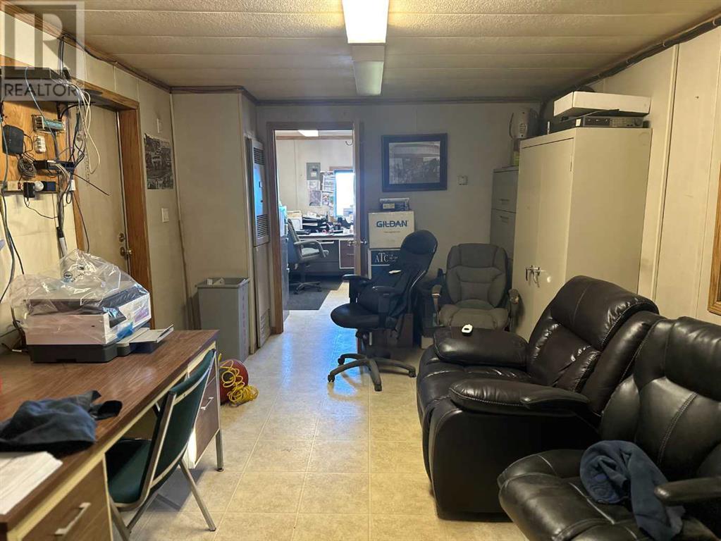 Photo 14 of 9519 115 Street, Grande Prairie AB