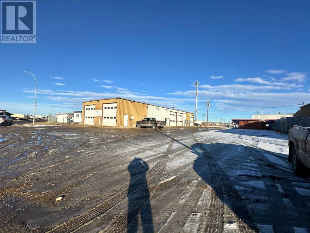 Photo 4 of 9519 115 Street, Grande Prairie AB