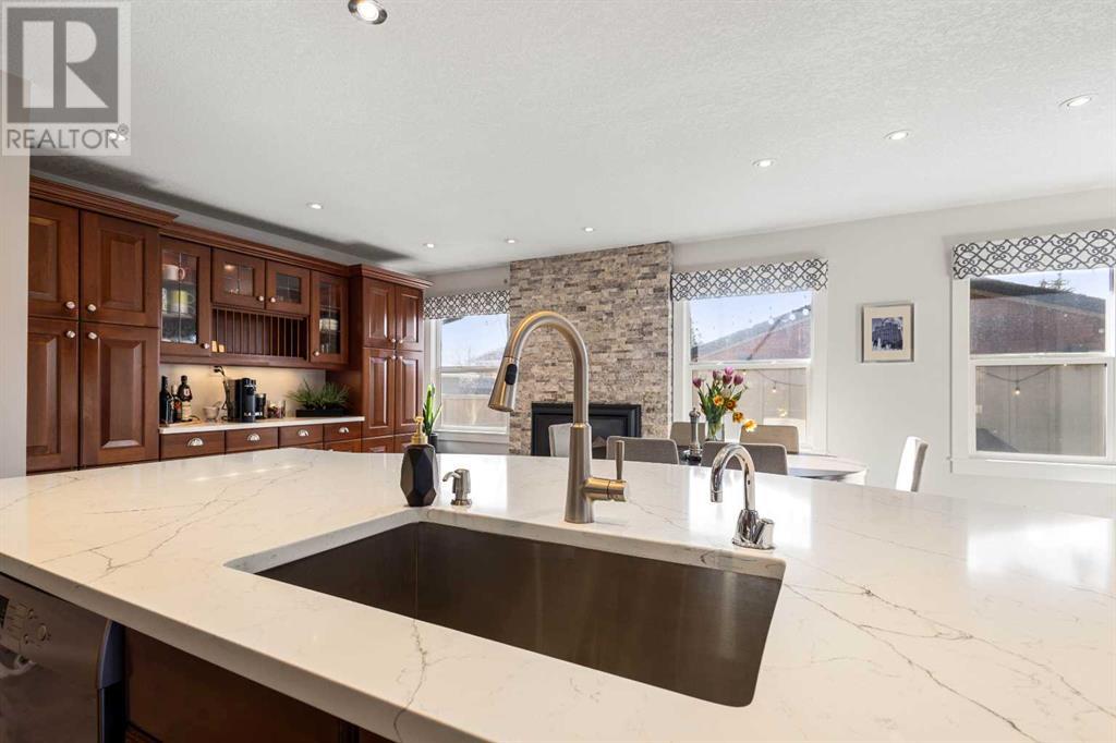 Single Family House 4 Level for Sale in  Lake Rosen Crescent SE Lake Bonavista Calgary 