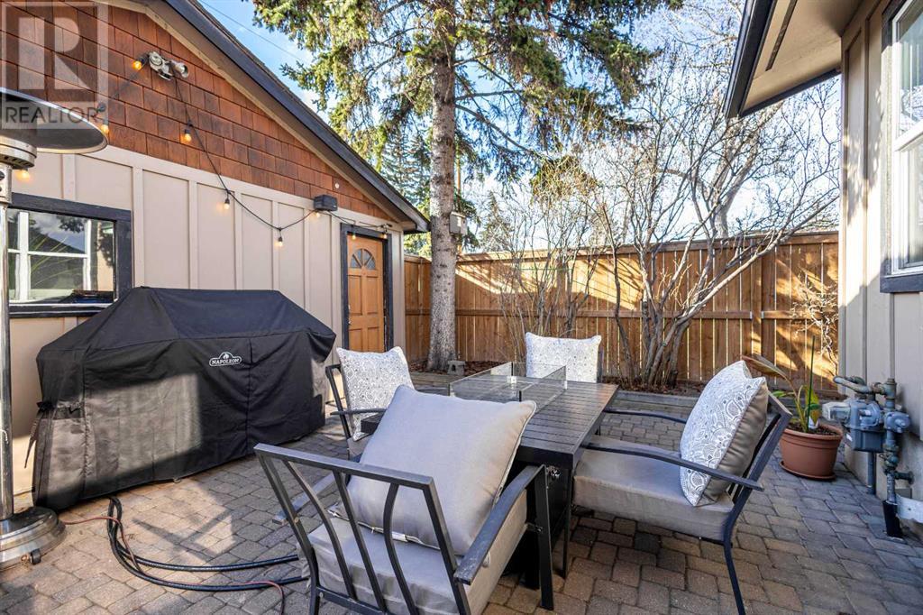 Single Family House 4 Level for Sale in  Lake Rosen Crescent SE Lake Bonavista Calgary 