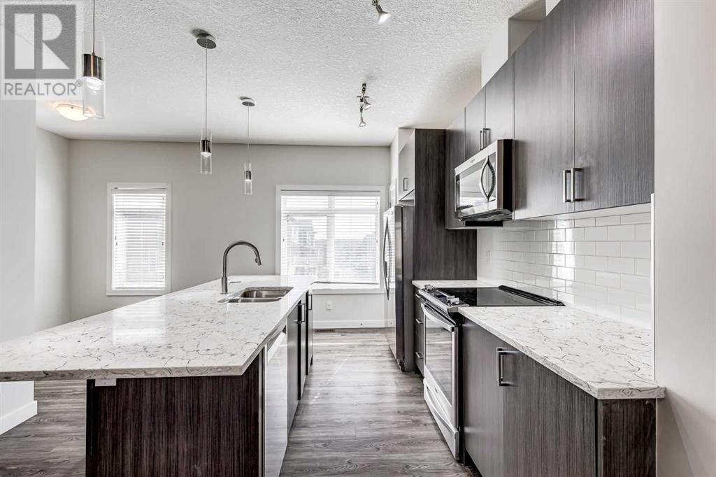 Single Family House for Sale in  Sage Bluff Circle NW Sage Hill Calgary 