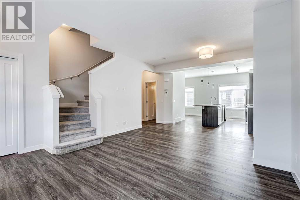 Single Family House for Sale in  Sage Bluff Circle NW Sage Hill Calgary 