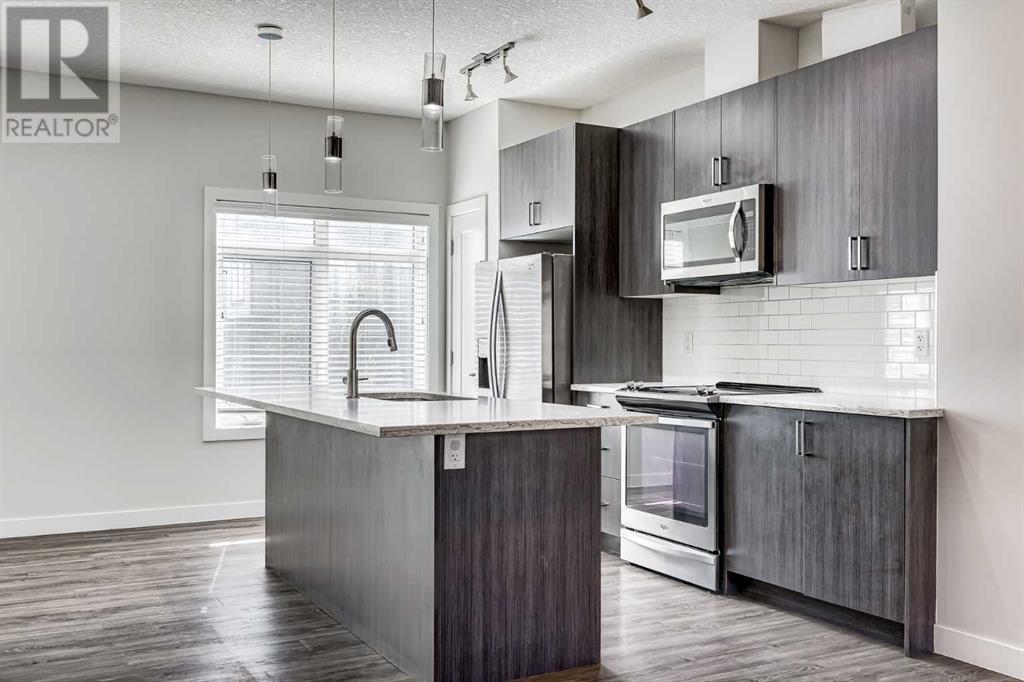 Single Family House for Sale in  Sage Bluff Circle NW Sage Hill Calgary 