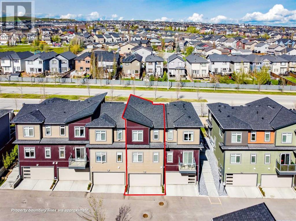 Single Family House for Sale in  Sage Bluff Circle NW Sage Hill Calgary 