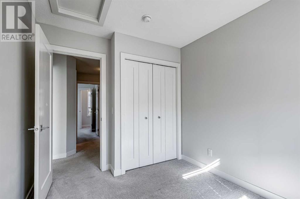 Single Family House for Sale in  Sage Bluff Circle NW Sage Hill Calgary 