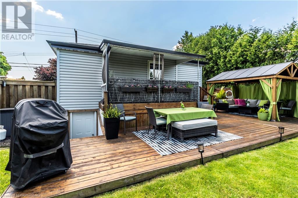 Photo 17 of 75 Mcelroy Road E, Hamilton ON