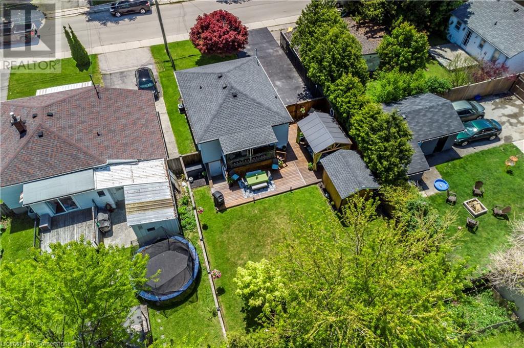 Photo 23 of 75 Mcelroy Road E, Hamilton ON