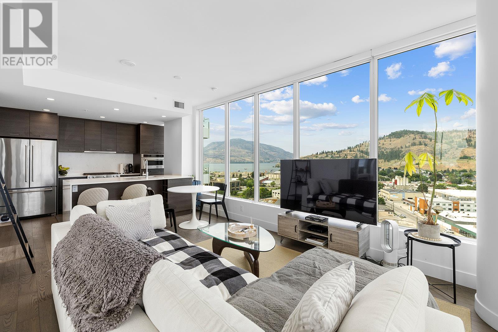 1402 1181 Sunset Drive, Kelowna