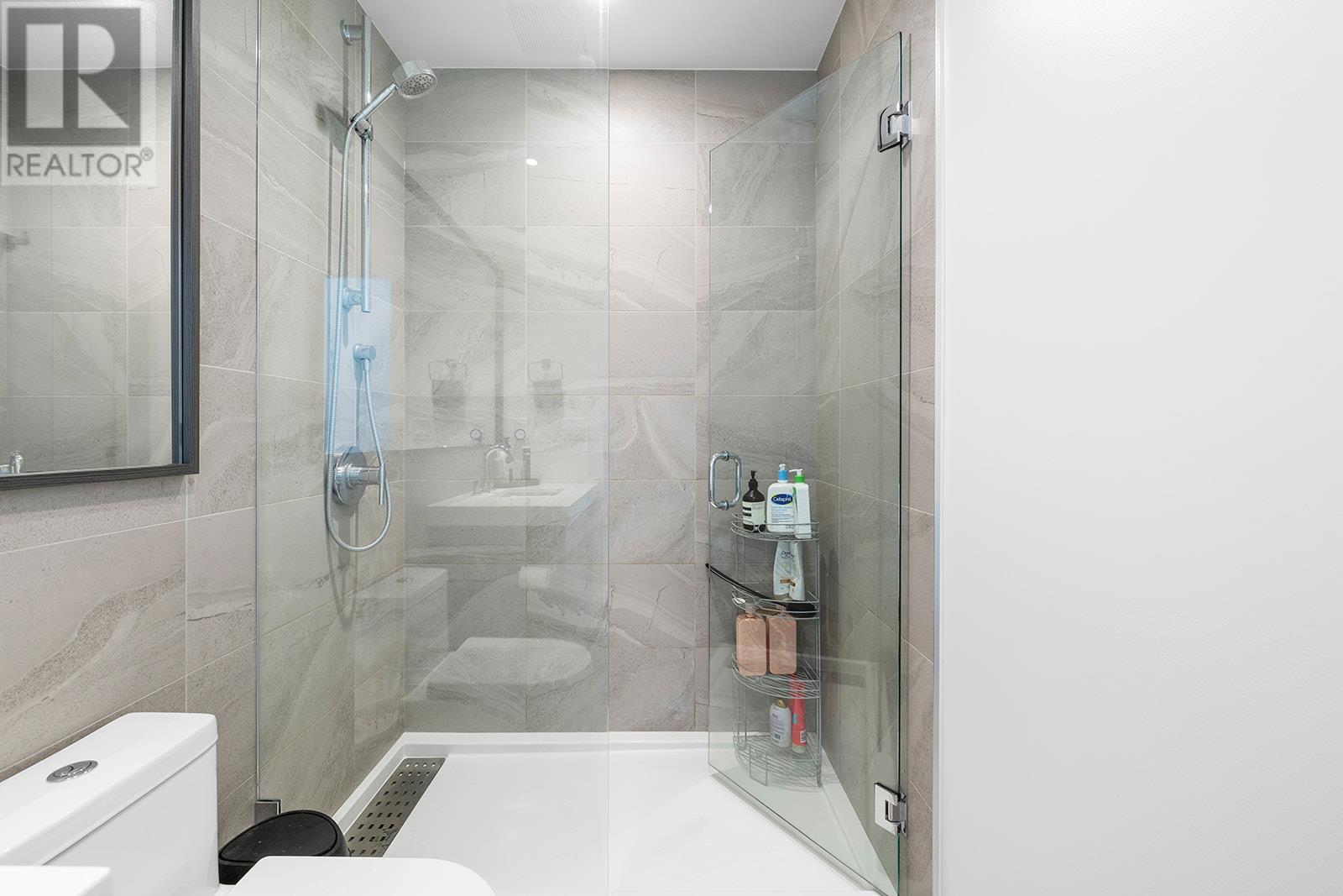1402 1181 Sunset Drive, Kelowna