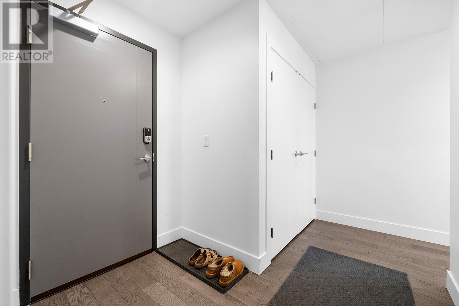 1402 1181 Sunset Drive, Kelowna