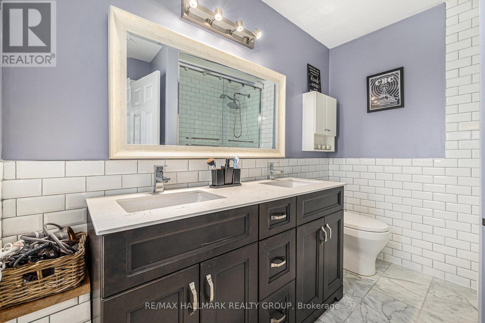 Photo 18 of 13 817 High Street, Ottawa ON