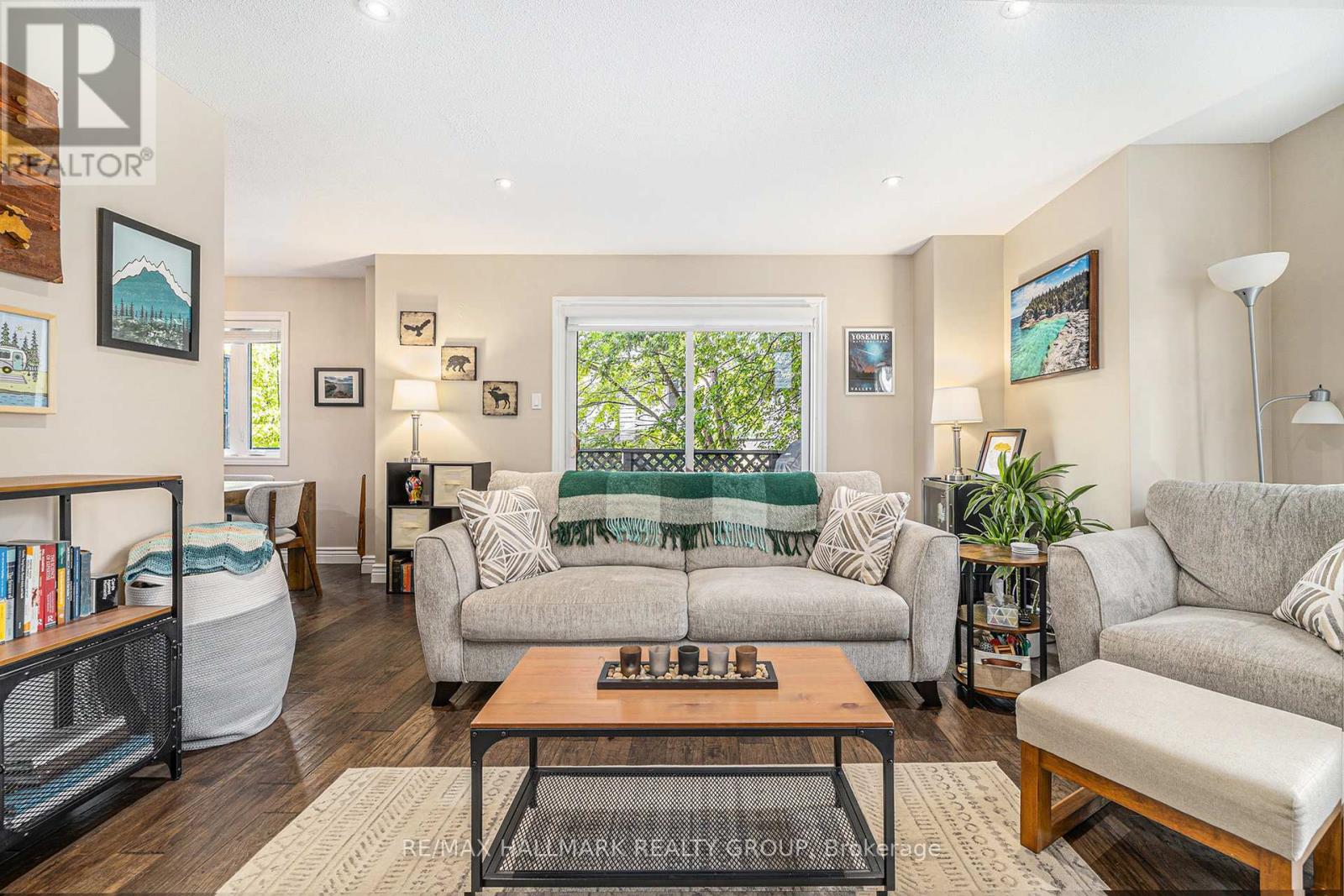 Photo 6 of 13 817 High Street, Ottawa ON