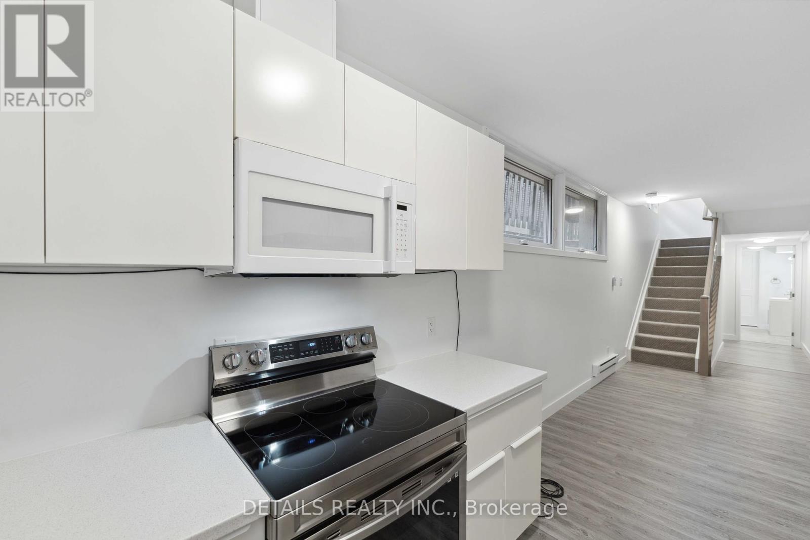 Photo 8 of B 828 Maplewood Avenue, Ottawa ON