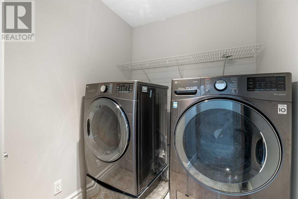 Single Family House for Sale in  PROMINENCE Path SW Patterson Calgary 