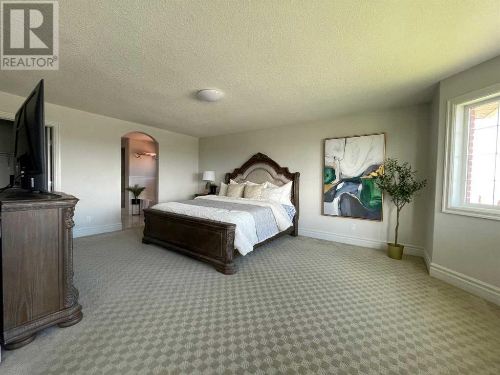 Single Family House for Sale in  PROMINENCE Path SW Patterson Calgary 
