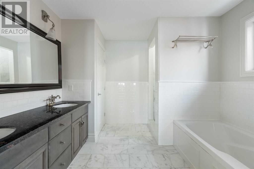 Single Family House for Sale in  PROMINENCE Path SW Patterson Calgary 