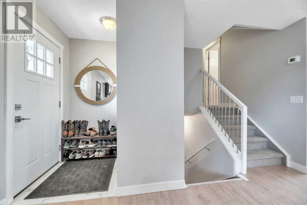 Single Family House 4 Level for Sale in   Street NE Pineridge Calgary 