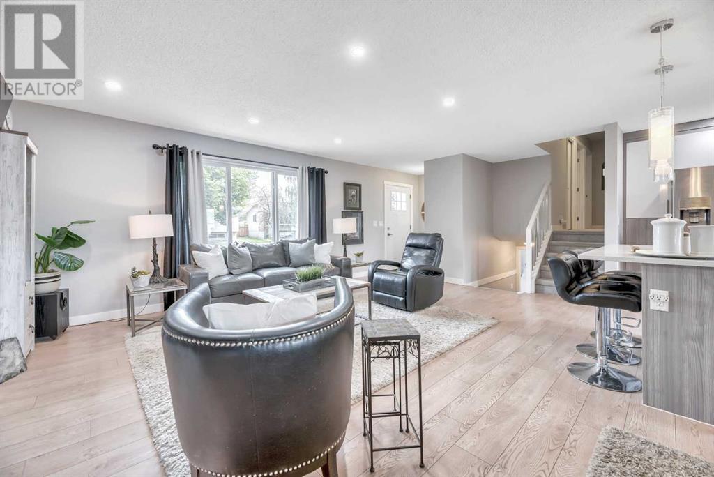 Single Family House 4 Level for Sale in   Street NE Pineridge Calgary 