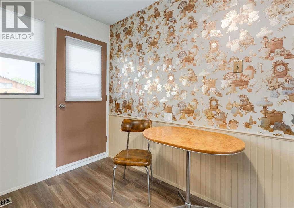 Single Family House Bi-level for Sale in   Avenue NE Whitehorn Calgary 