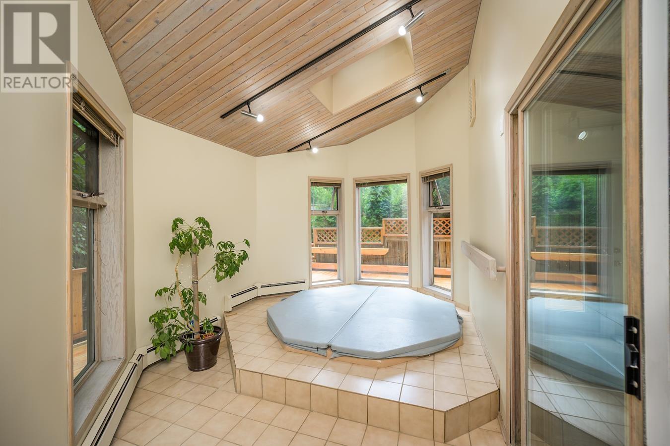 7546 ST PATRICK AVENUE, Prince George
