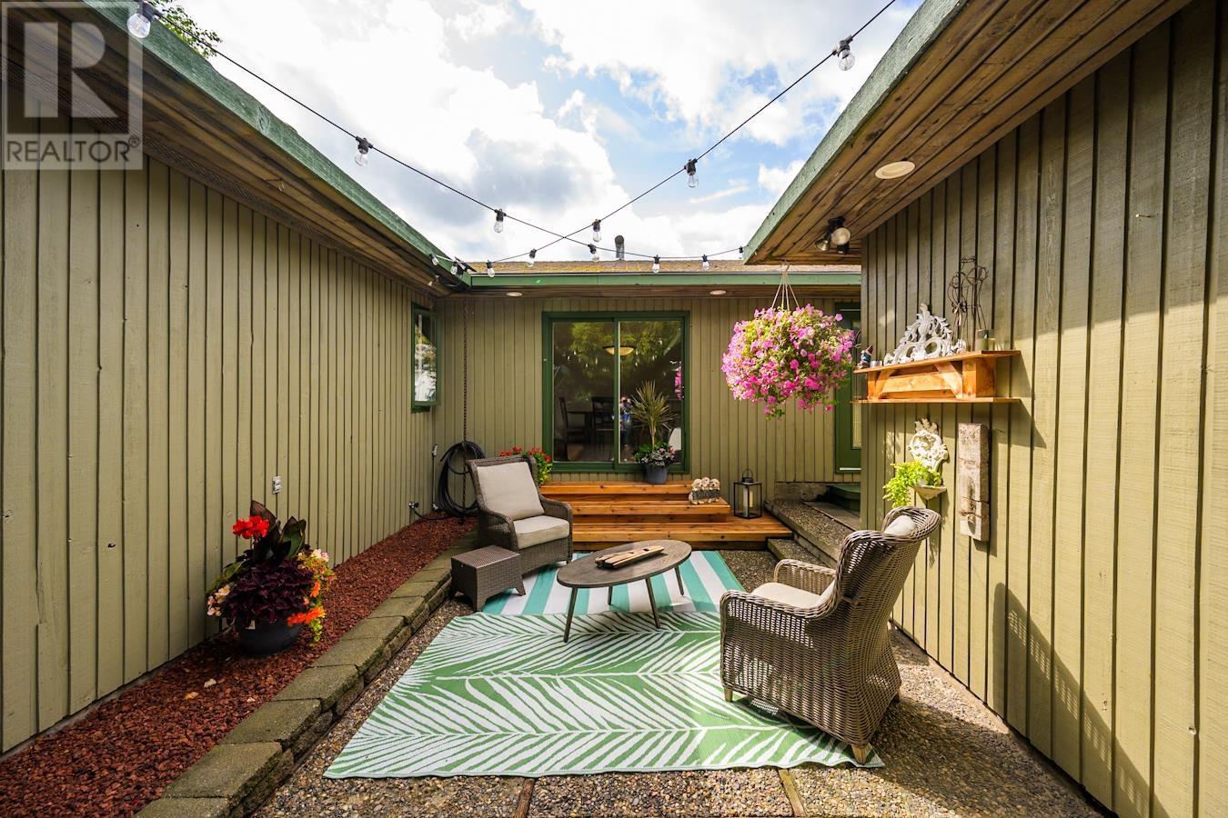 7546 ST PATRICK AVENUE, Prince George