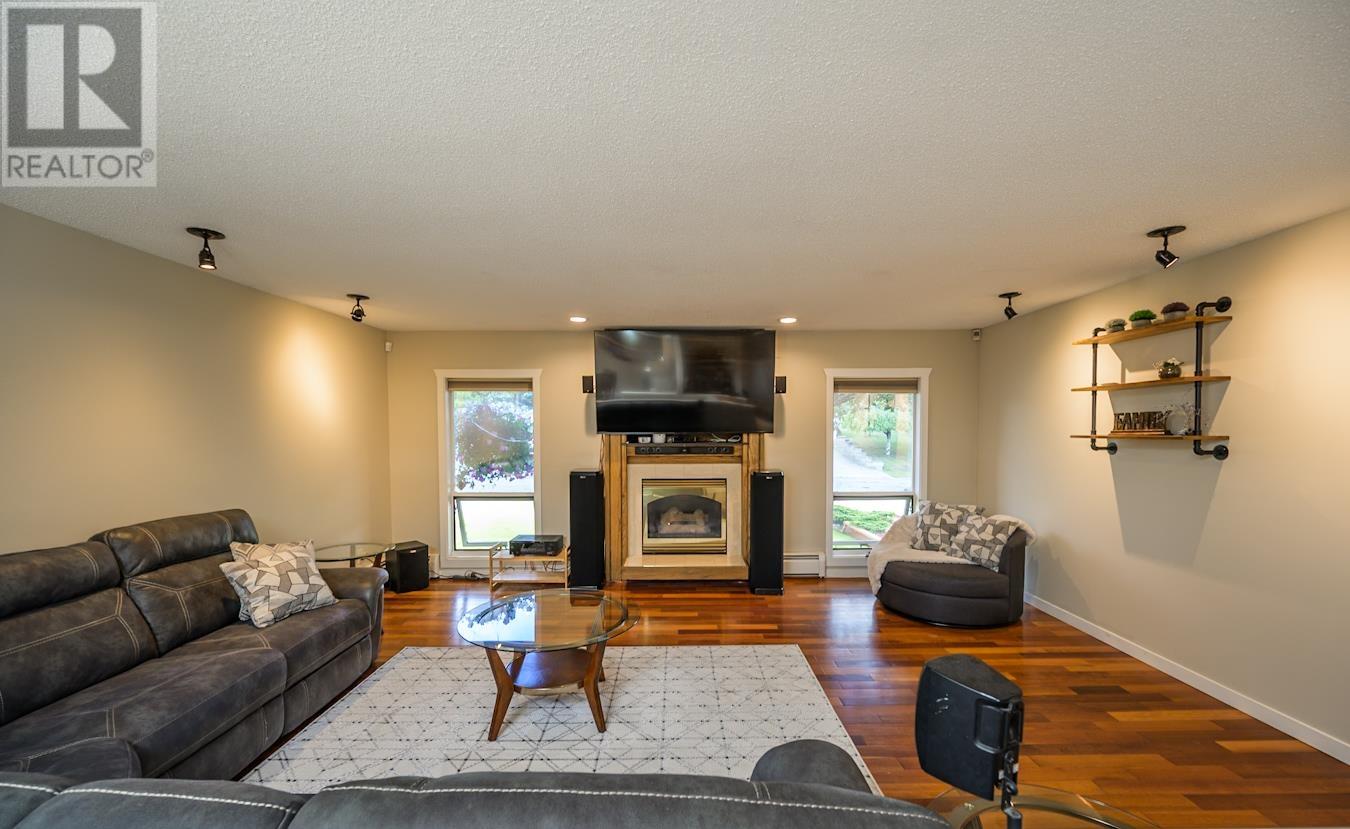 7546 ST PATRICK AVENUE, Prince George