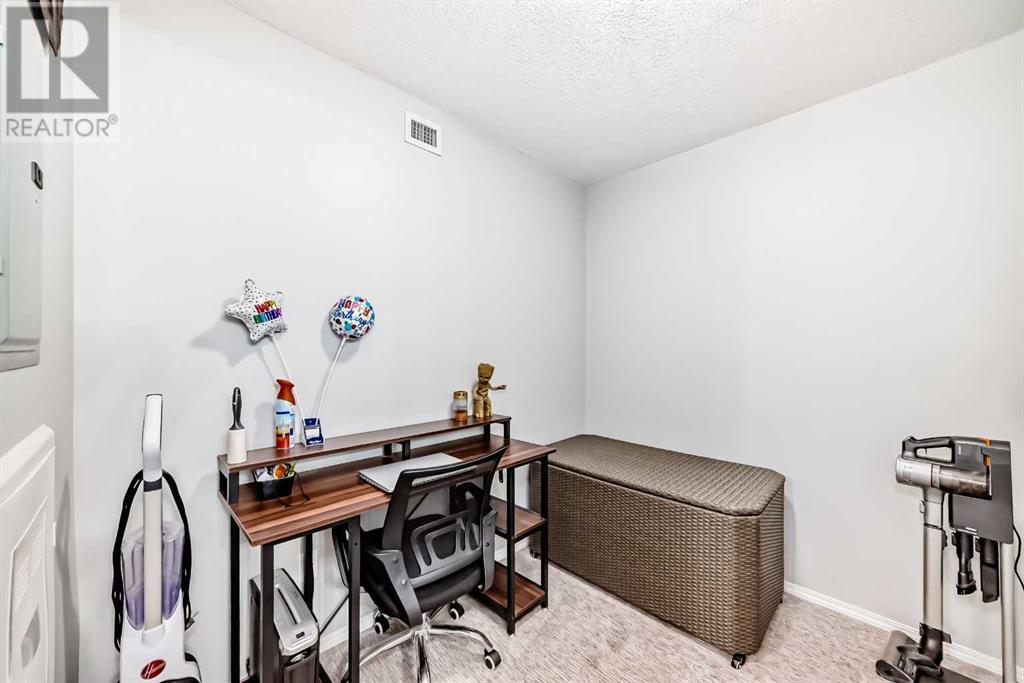 Photo 17 of 1305 403 Mackenzie Way Sw, Airdrie AB