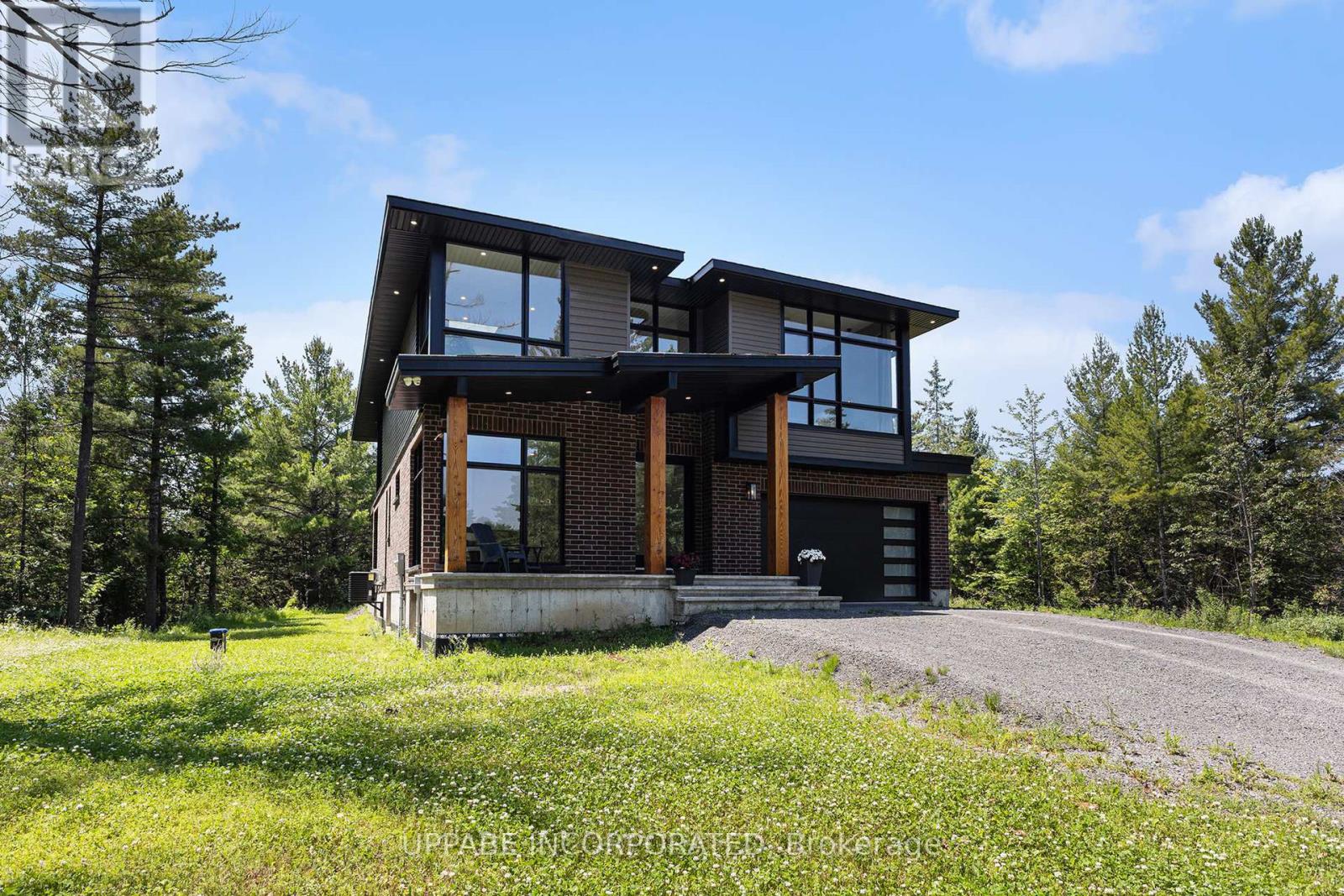 Photo 3 of 2068 Richmond Road, Beckwith ON