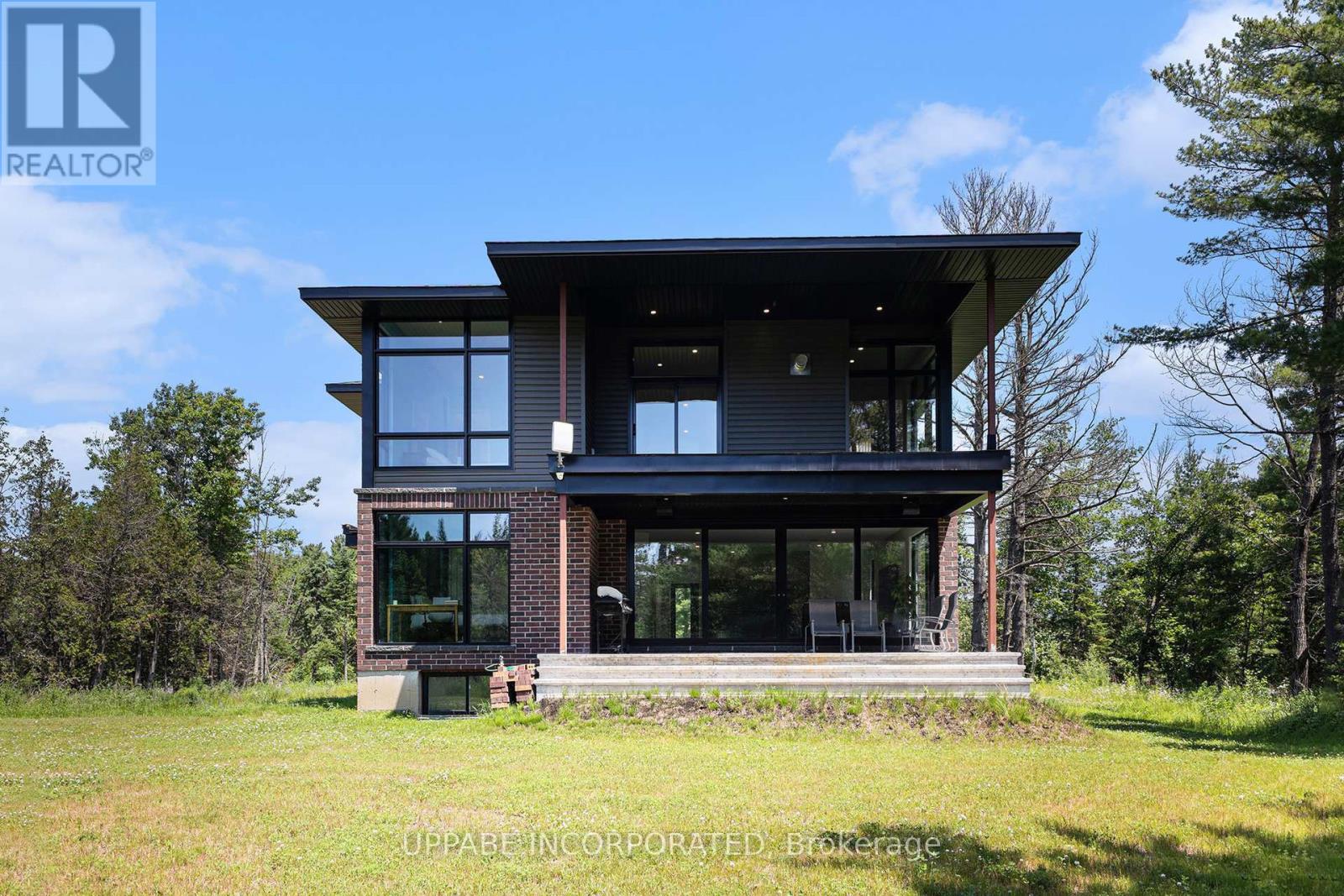 Photo 4 of 2068 Richmond Road, Beckwith ON