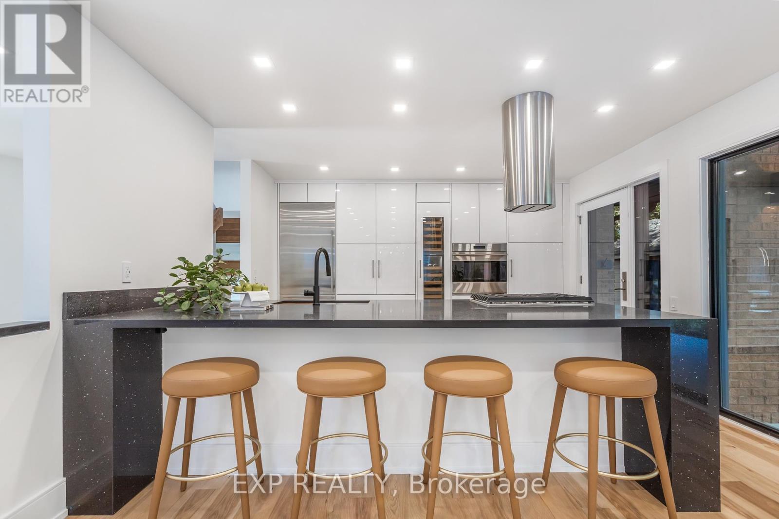 Photo 10 of 75 Reding Road, Hamilton ON